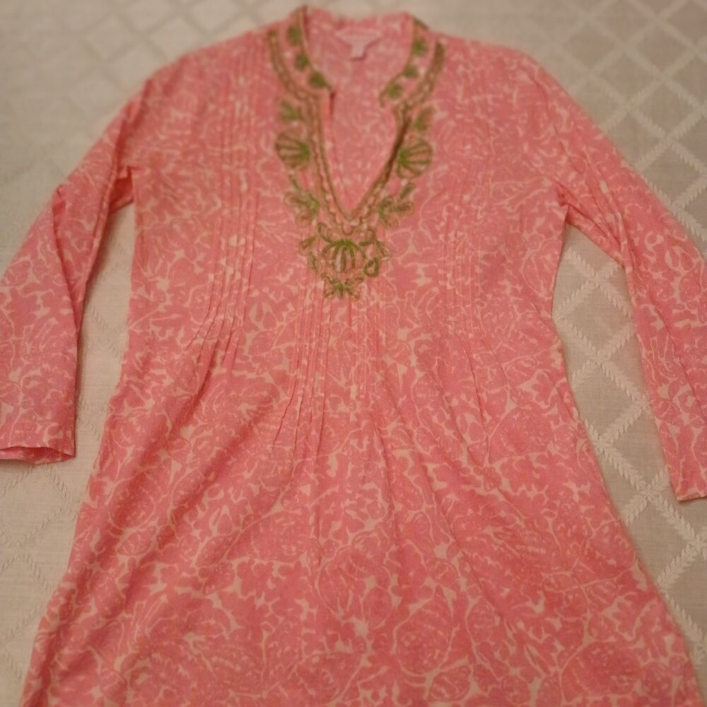 LAST WEEK Lily Pulitzer Tunic